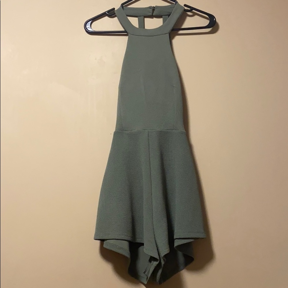Olive romper - Picture 2 of 8